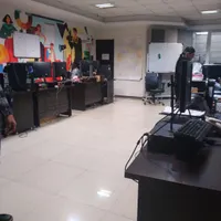 ۲۳۰  متر اداری - گاندی  - ۶ اتاق  -  ۴   پارکینگ|اجارهٔ دفتر کار، اتاق اداری، مطب|تهران, گاندی|دیوار