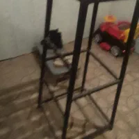 چهارپایه آهنی بلند|صندلی و نیمکت|خرم‌آباد, |دیوار