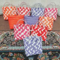 فروش صنایع دستی بصورت تک وعمده ارسال هم دازم