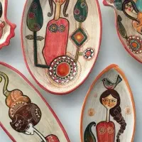 ۲ نفر خانم جوان فعال جهت شست و شو و تراش ظروف