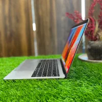 Apple MacBook Pro 2017|رایانه همراه|اصفهان, کساره|دیوار