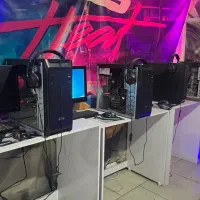 چهار عدد کیس و مانیتور گیم نت