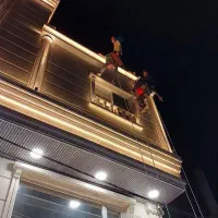 پیچ ورولپلاک نما،شستشوی نما،کاردرارتفاع،کار باطناب|خدمات پیشه و مهارت|اردبیل, |دیوار