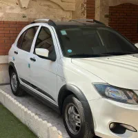 کویئک R