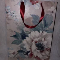 ساک کادو|لوازم التحریر|رشت, کوی فکوری|دیوار