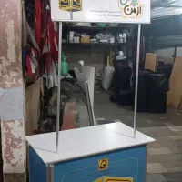 میز کانتر نمایشگاهی نمایشگاه سمپلینگ سمپل|فروشگاه و مغازه|تهران, نارمک|دیوار