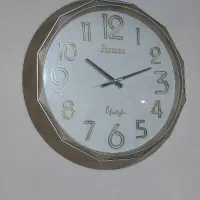 ساعت دیواری