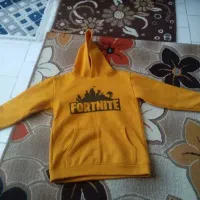 هودی پسرانه و پالتو دخترانه در حد نو|لباس|پاکدشت, شهرک امام رضا|دیوار