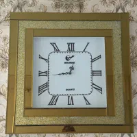 ساعت دیواری