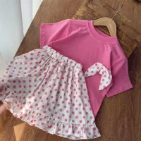 لباس بچگانه