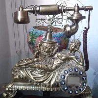 تلفن سلطنتی برنز