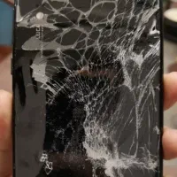 خریدار گوشی های شکسته و خراب درب منزل