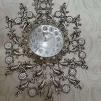 ساعت دیواری