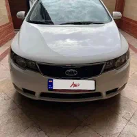 کیا سراتو آپشنال اتوماتیک