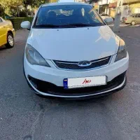 ام وی ام ۳۱۵ اکسلنت لاکچری