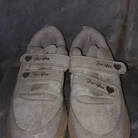 کفش|کیف، کفش، کمربند|اصفهان, کساره|دیوار
