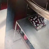 نیازمند فروشنده خانم