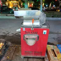 دستگاه آب گوجه گیری