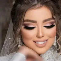 میکاپ وشنیون حرفه ای درمنزل شما باقیمت های عالی|خدمات آرایشگری و زیبایی|تهران, هلال احمر|دیوار