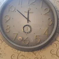 ساعت دیواری