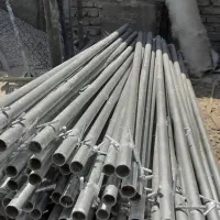 پایه فلزی و بتنی