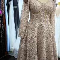 لباس فقط ۷۰۰