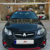 کوییک R مشکی قرمز مدل۴۰۱