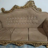 مبل نیمه سلطنتی