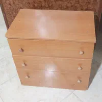 فروش تعدادی کمد وفایل ودراور ومیز وصندلی|جاکفشی، کمد، دراور|نی‌ریز, |دیوار