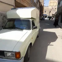 یک وانت بدون رنگ عقب جلو پلم