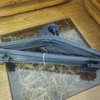 چوب لباس مشکی