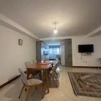 فروش آپارتمان ۱۳۰ متری