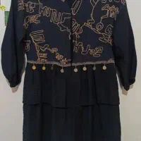 کاپشن زنانه بارونی و مانتو و شنل زنانه در حد نو