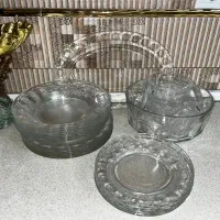ظروف غذا خوری فرانسه