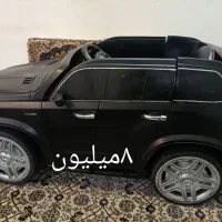 ماشین شارژی سالم باطری داره شارژ داره قیمت۸میلیون