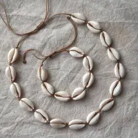 کار در منزل(تولید گردنبند)