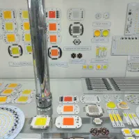 لامپ چراغ قوهUVیوویLEDپروژکتورباتریSMD COBال ای دی|لامپ و چراغ|تهران, بازار|دیوار