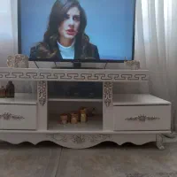 میز تی‌وی و جاکفشی