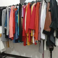 فروش یکسری مانتو درهم