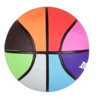 توپ فوتبال و بسکتبال