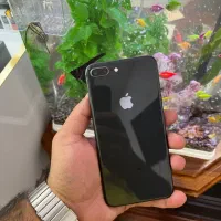 آیفون8پلاس درحد اکبند