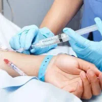 تزریقات/وصل سرم/پانسمان /ویزیت پزشک درمنزل