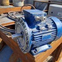 فن با پروانه فلزی و دینام سه فاز