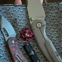 چراغ قوه جاسوویچی olight