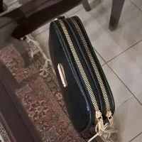 کیف دوشی|کیف، کفش، کمربند|هشتگرد, فاز ۱ مهستان|دیوار