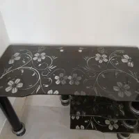 میزشیشه ای شیک وزیبا