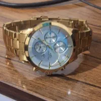 ساعت طلایی نو و استفاده نشده