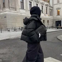 نیازمند ادمین برای تولید محتوا آنلاین شاپ لباس