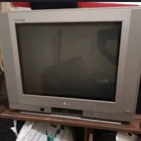 تلویزیون قدیمی ۲۱ اینچ  ال جی سالم‌