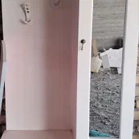 جاکفشی با آینه و جالباسی